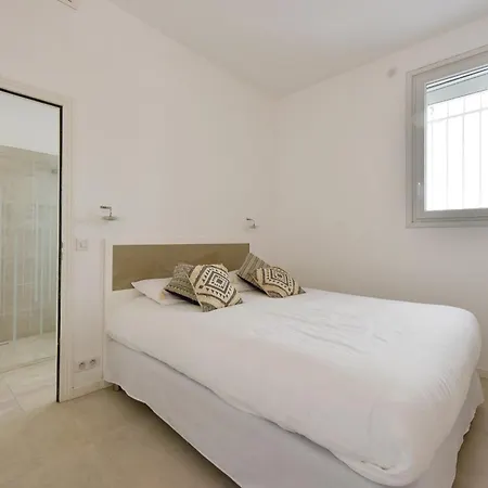 Lägenhet 1-bedroom Walk To Garage Cannes