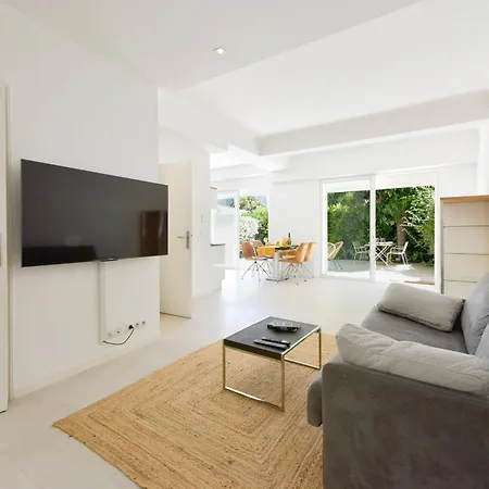 Lägenhet 1-bedroom Walk To Garage Cannes
