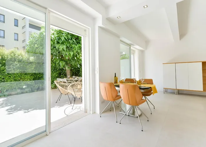 Lägenhet 1-bedroom Walk To Garage Cannes
